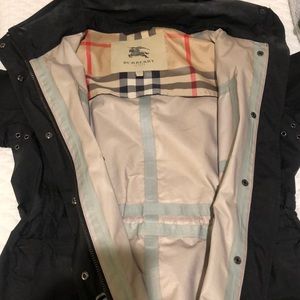 Burberry Black Raincoat - Large